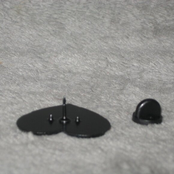 Horror Nightmare on Elm Street St Freddy You're Dreamy Metal Enamel Pin 251034A2 - Picture 6 of 7